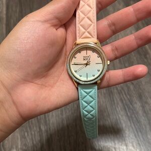 Madden NYC sparkly watch